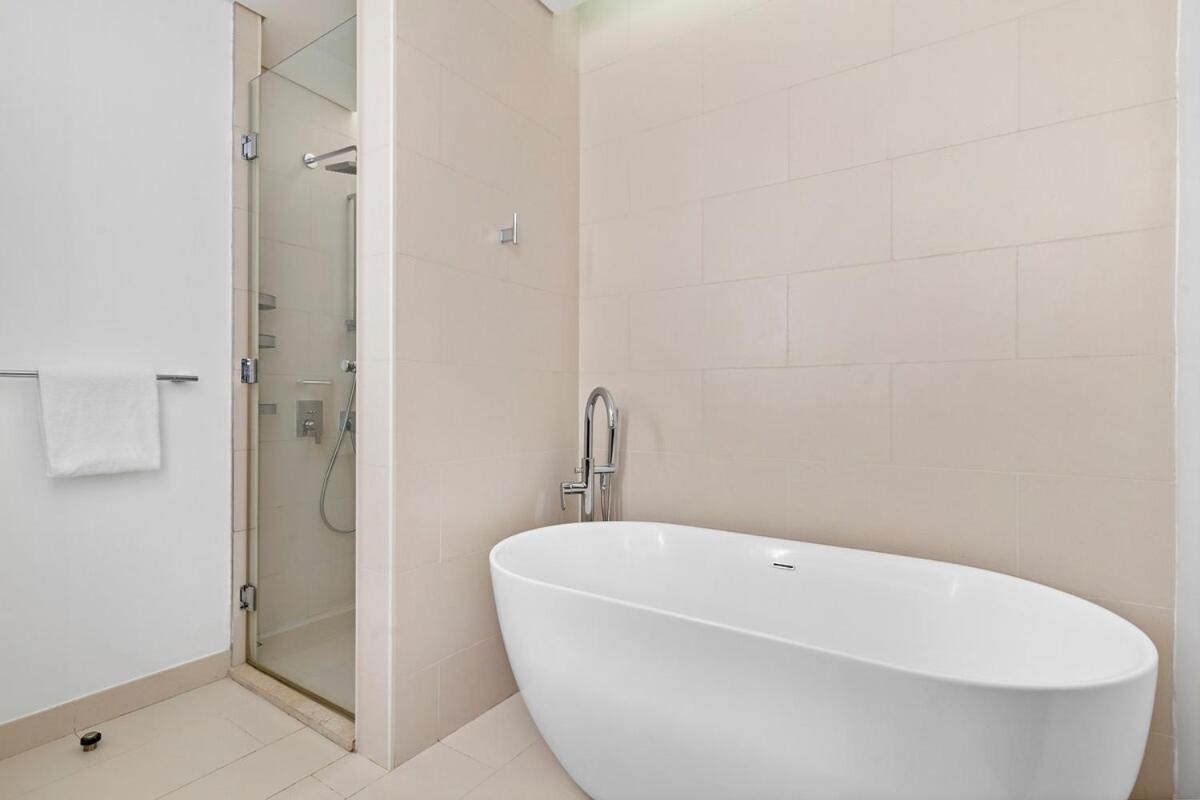 2br Maid Walk B13 Heart Of *